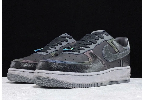 1 CQ1087-001 A Nike Air Low Maniére Ma x Force 1119